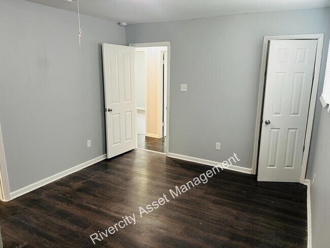Building Photo - SECTION 8 FRIENDLY!!! NEWLY RENOVATED!!!! ...