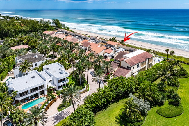 Building Photo - 13 Sloans Curve Dr