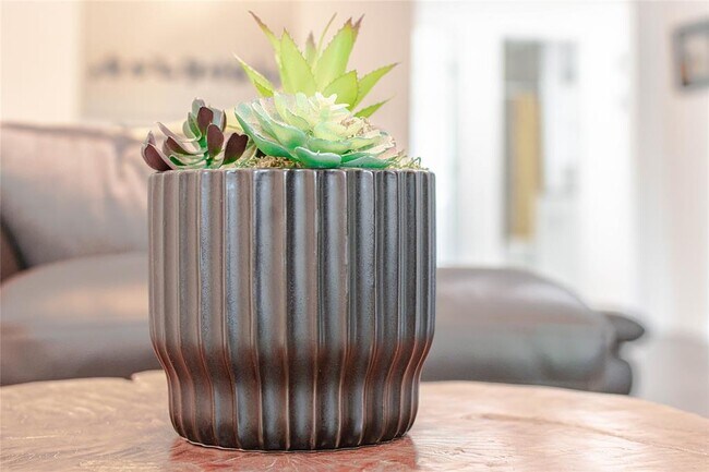 Building Photo - 3604 Clawson Rd