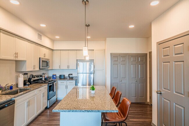 Building Photo - 9600 W Georgia Ave