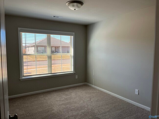 Building Photo - 103 Ocean Springs Ave