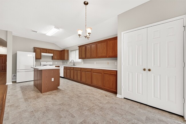 Building Photo - 1610 Canyon Terrace Ct