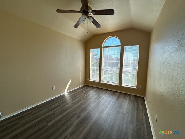 Building Photo - 4805 Sterling Cir