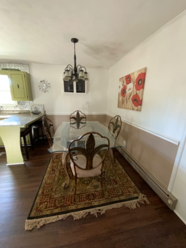 Building Photo - 701 Carson St