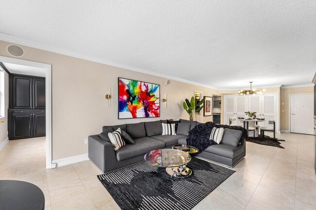 Building Photo - 3450 S Ocean Blvd