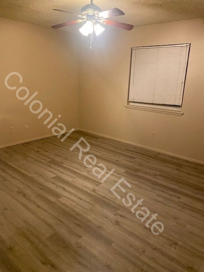 Building Photo - Cozy 3 Bedroom 2 Bath home