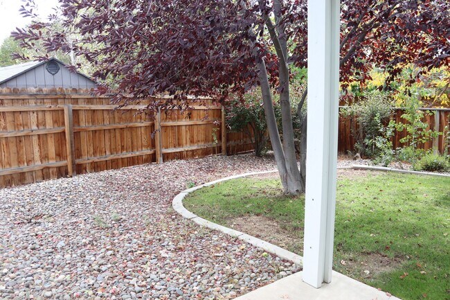 Building Photo - 3 bed 2 bath in Cimarron Wingfield Springs
