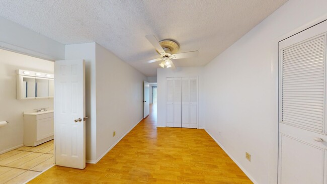 Building Photo - 1 BR/1 BA Condo In Winter Park - Available...