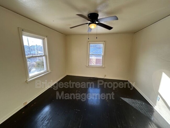 Building Photo - 302 Fountain Ave