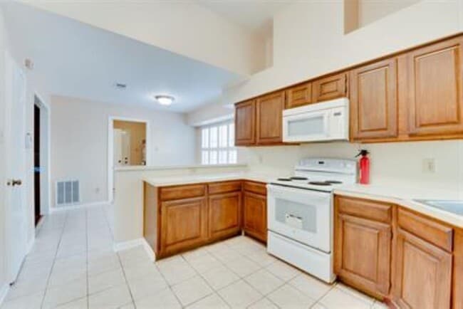Building Photo - 15114 Mira Vista Dr