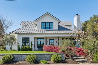 Building Photo - 1810 Quail Ct