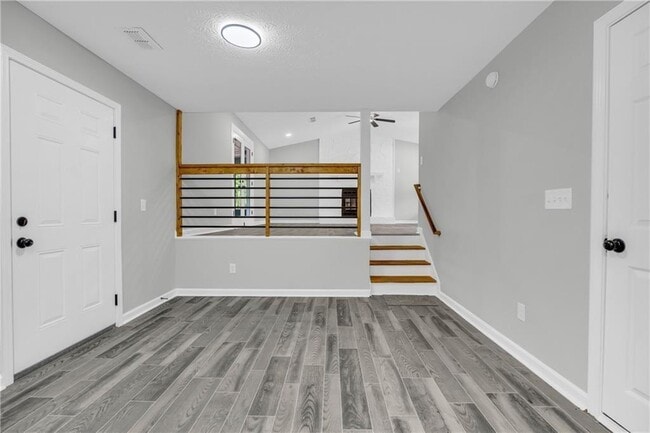 Building Photo - 5303 Kemper Pl