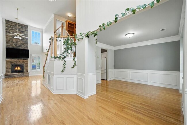 Building Photo - 3966 Kendall Cove