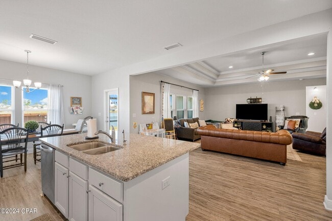 Building Photo - 317 Highbrook Rd