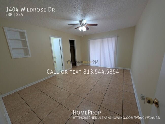 Building Photo - 1404 Wildrose Dr
