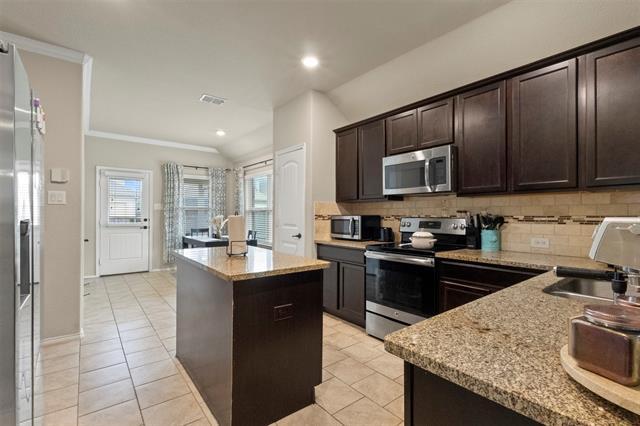 Building Photo - 617 Wounded Knee Dr