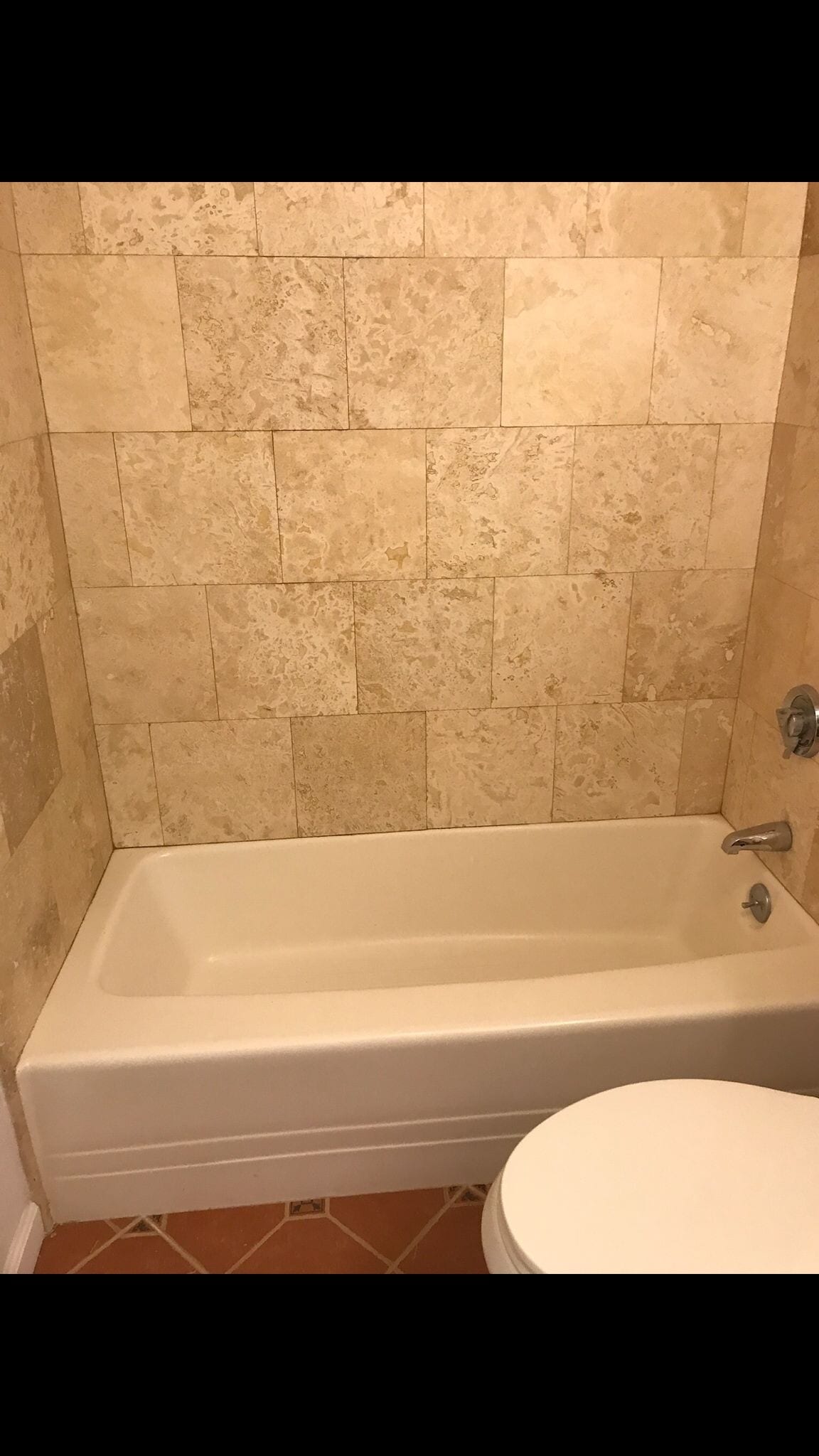 bathtub - 134 Washington St