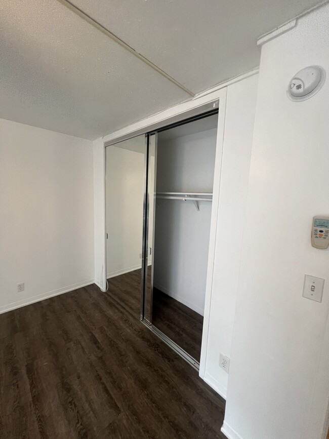 Building Photo - 1600 Wilikina Dr