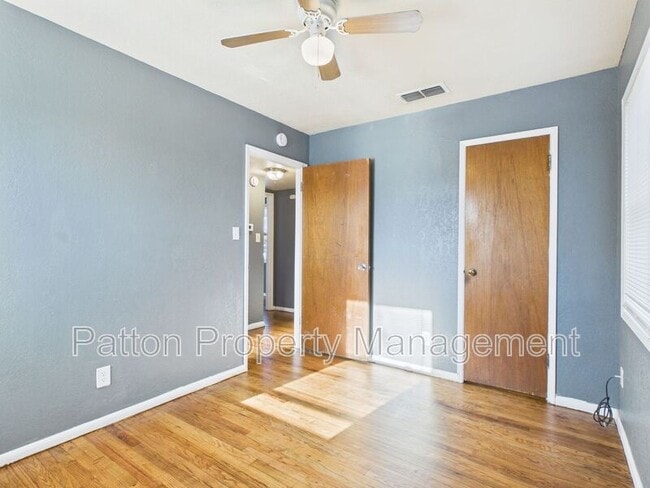 Building Photo - 2805 Duncan Dr