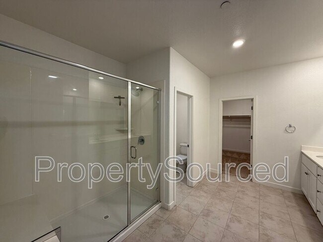 Building Photo - 754 Shearwater Rd