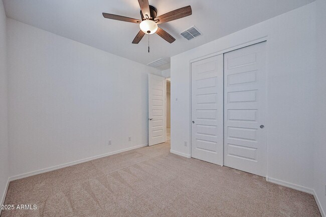 Building Photo - 8759 W Colter St