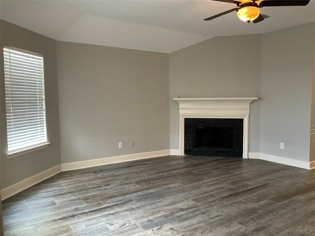 Building Photo - 21903 Grand Brook Ln