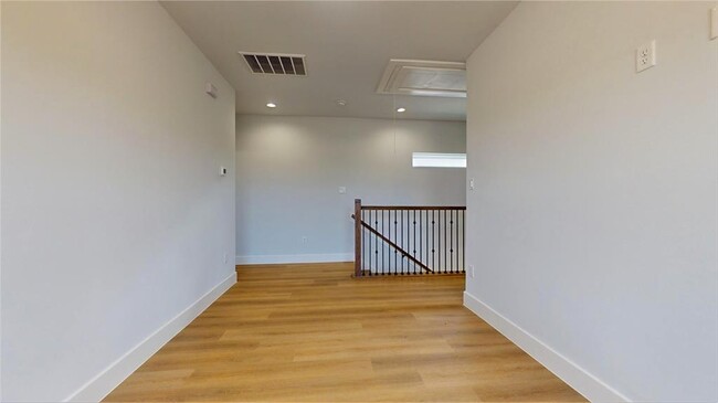 Building Photo - 12252 Kirkgard Dr