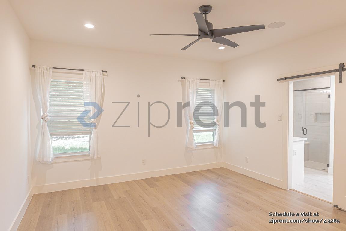 Building Photo - 9705 Lancelot Cir