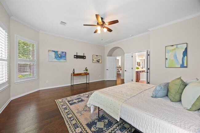Building Photo - 1303 Quiet Creek Dr