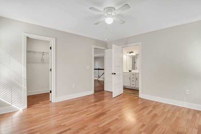 Building Photo - 5001 Dampier Ct