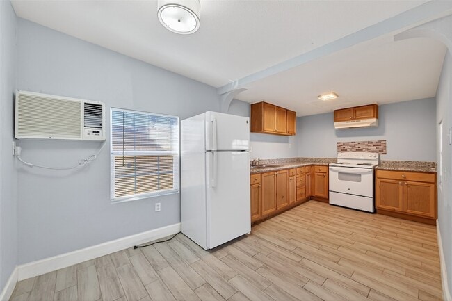 Building Photo - 7454 Navidad Rd