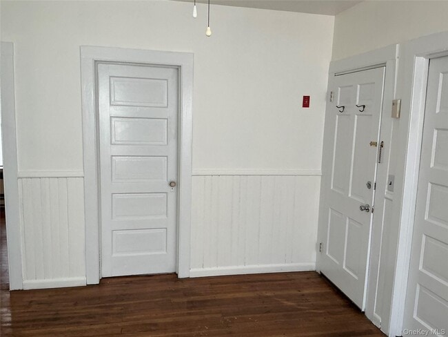 Building Photo - 45 Fulton Ave