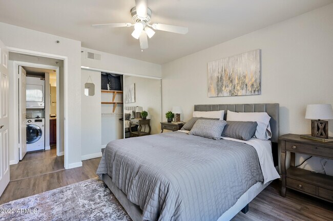 Building Photo - 3600 N Hayden Rd