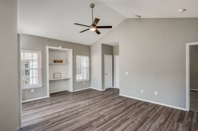 Building Photo - Your League City Haven