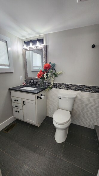 Building Photo - 8054 Ortonville Rd