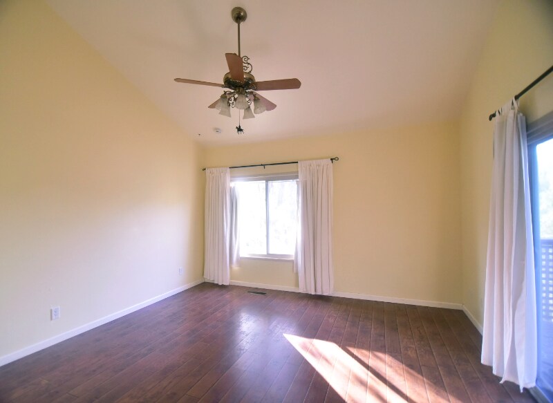 Building Photo - 15861 Davis Cup Ln