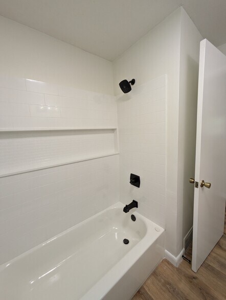 Bathroom - 1322 Westcott St