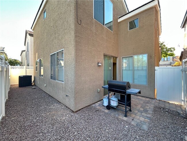 Building Photo - 8158 Altamont Ridge St