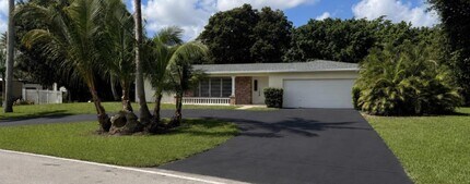 Building Photo - 11480 Tara Dr