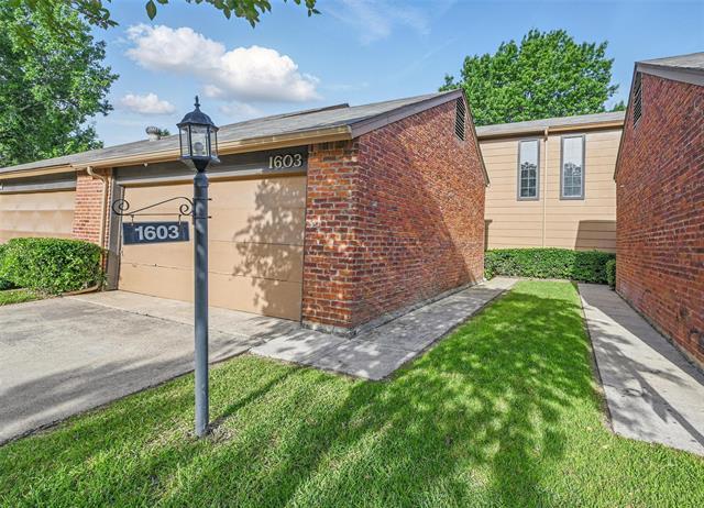 Building Photo - 1603 Brentwood Dr