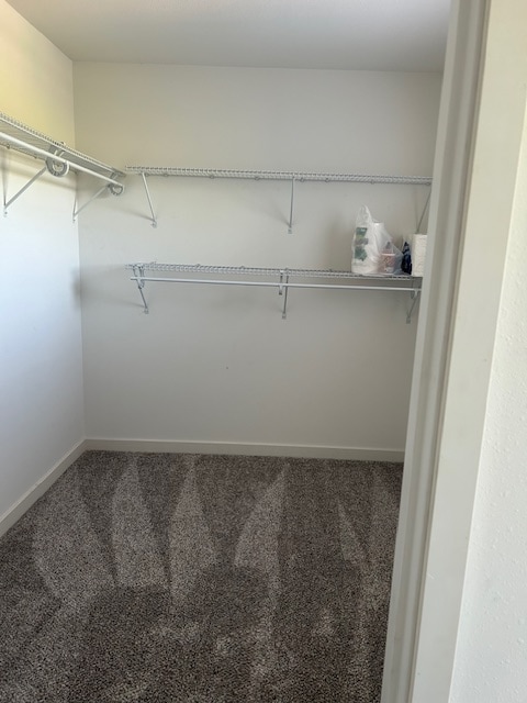 Building Photo - 2740 L St SW