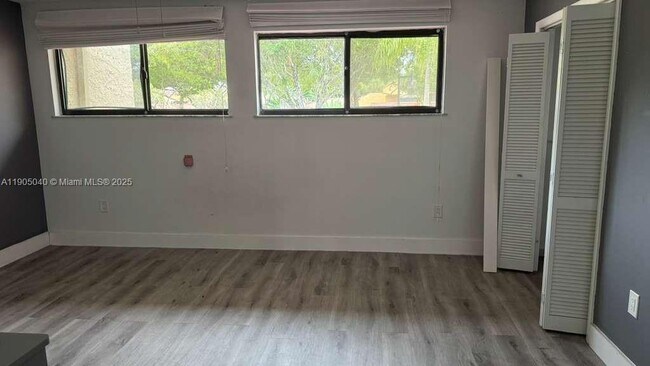 Building Photo - 3742 Estepona Ave