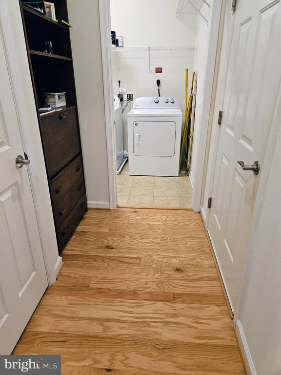 Building Photo - 18 Fenwick Dr