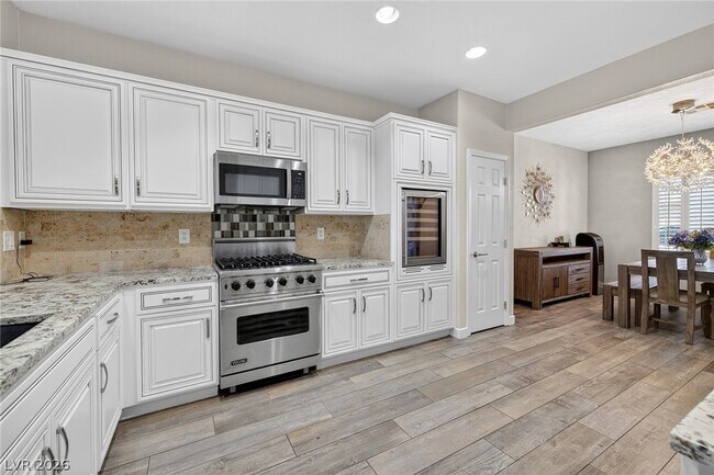 Building Photo - 11325 Early Sun Ct