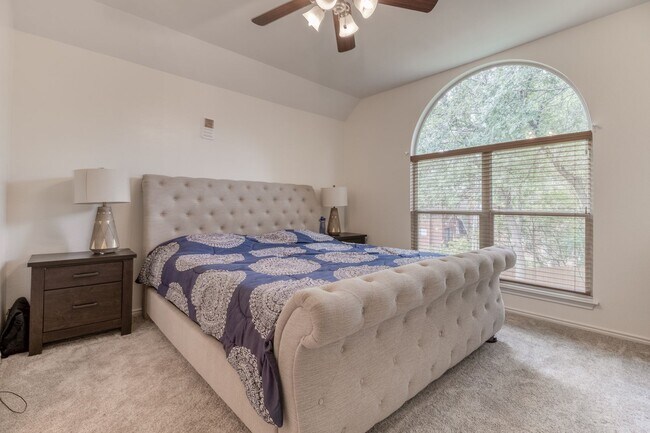 Building Photo - Beautiful Walker Ranch 2 Story Home. This location is fabulous, located off Bitters and Blanco