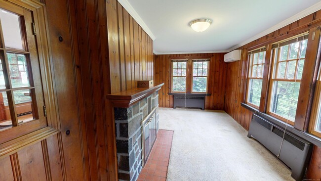 Building Photo - 85 Hillcrest Terrace