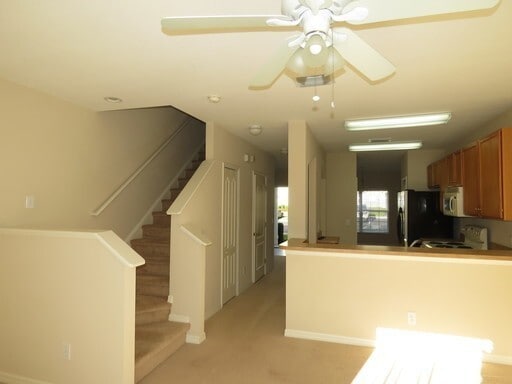 Building Photo - Townhouse in Fishhawk Ridge 2bd/2.5 bath