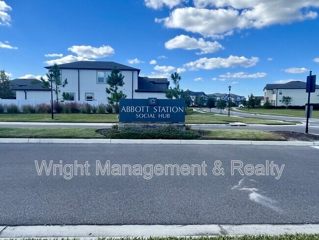 Building Photo - 31332 Amberview Bnd