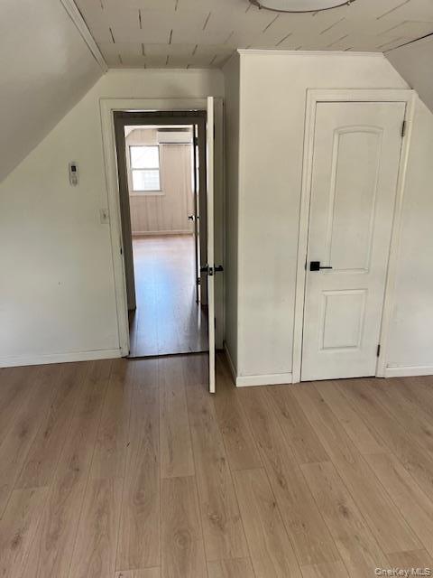 Building Photo - 345 Walton St