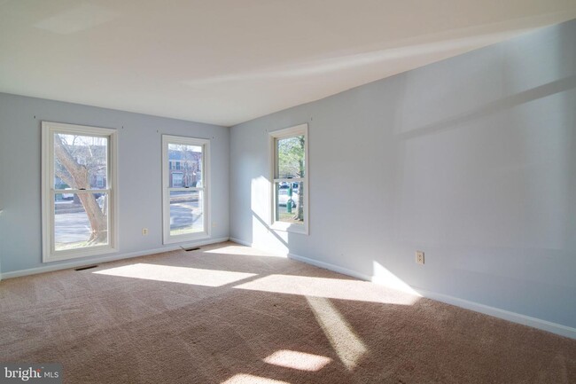 Building Photo - 10707 Gideon Ct